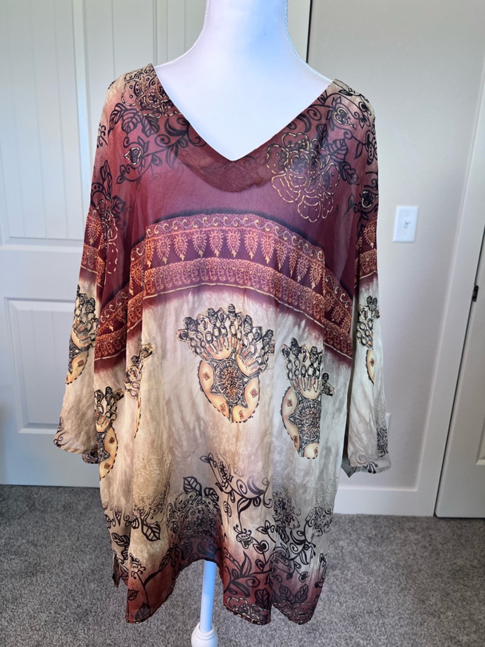 Flowy, boho-style V-neck sheer tunic rich earthy color palette PTP 27 2X/3X